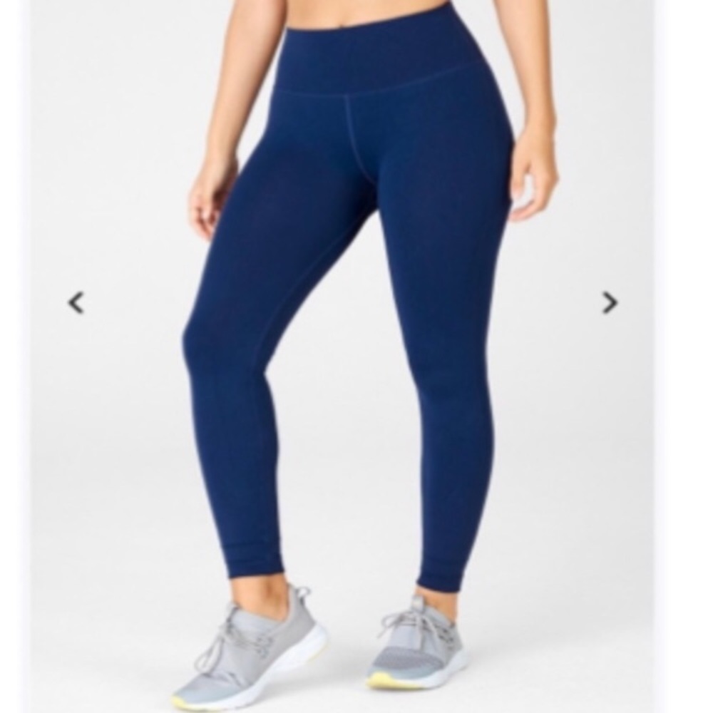 Fabletics High Waisted Sculpt Knit Classic Legging